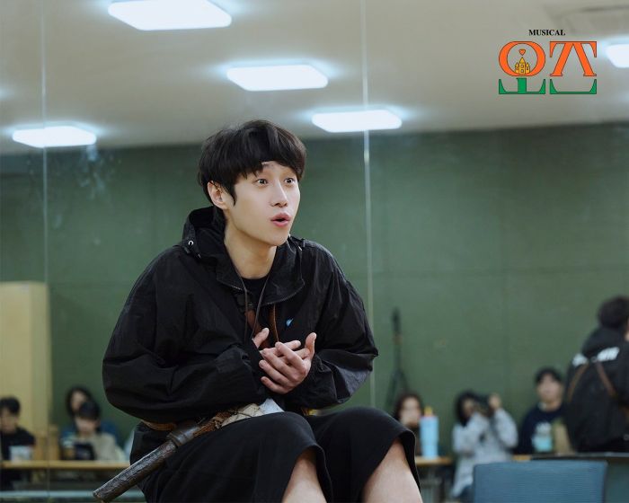 오즈_3.jpg