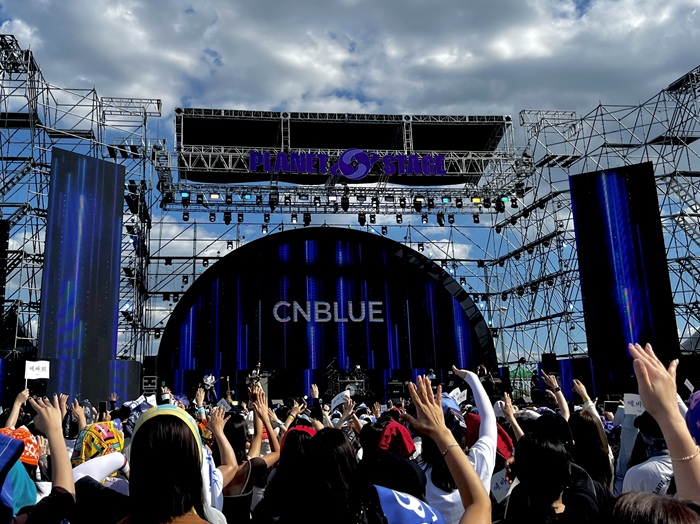 cnblue.jpg