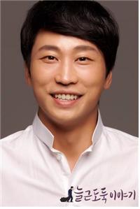 민성윽.jpg