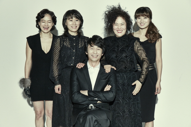 9-단체.jpg