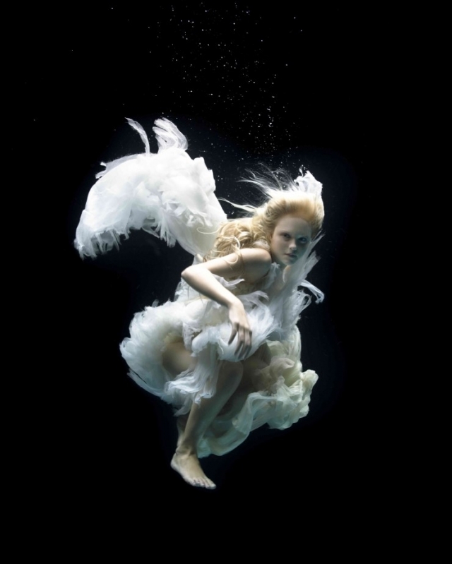 angel1.jpg