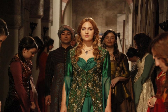 Episode-63-Season-finale-muhtesem-yuzyil-magnificent-century-33123345-960-640.jpg