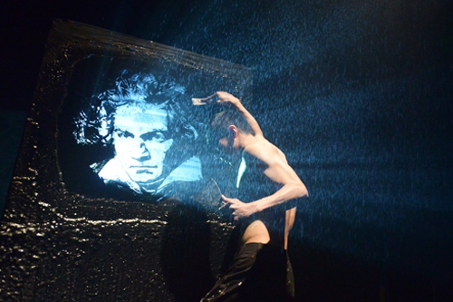 0400091403_52830_M.gif