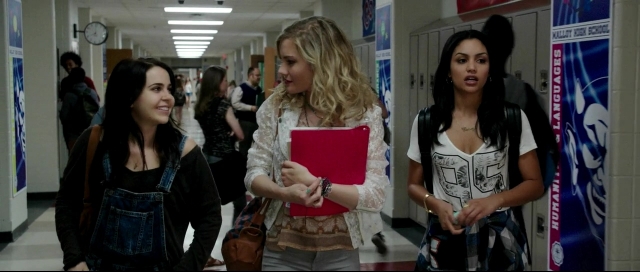 The DUFF 2015 720p BRRip MP4 AC3-KINGDOM.mp4_20150801_021825.924.jpg