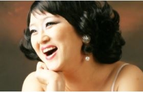 여자1.JPG