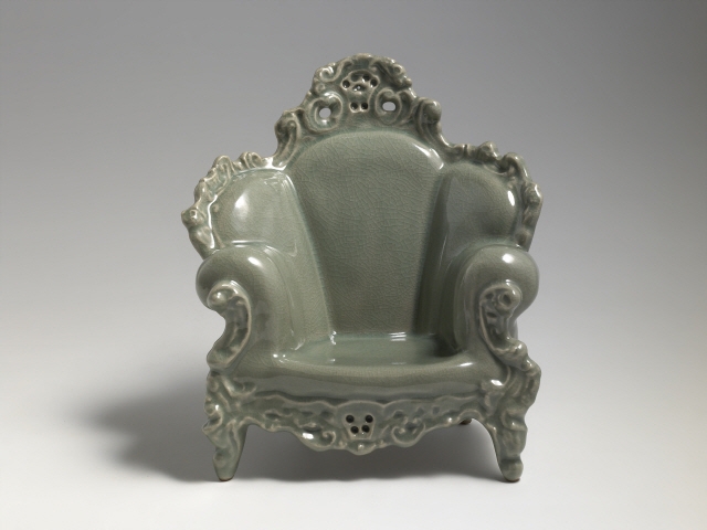 포맷변환_06-1. Poltrona di Proust-Celadon.jpg
