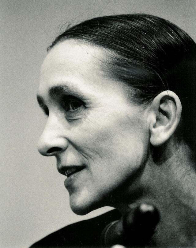 pina-bausch_sac_art.jpg