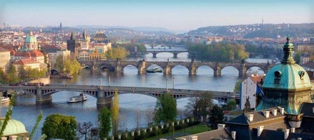 prague.jpg