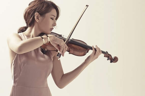 신지아 02 (C)Sangwook Lee.jpg
