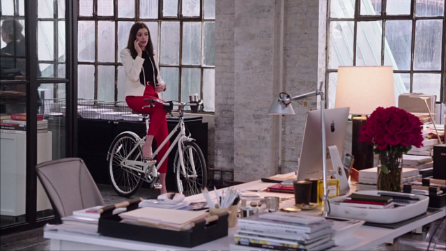 인턴_(소장)_DTO_[HD] 0000796834ms.png