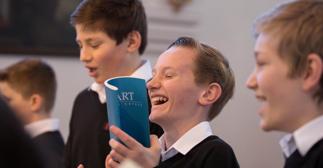 Muenchner-Knabenchor-Andreas-Selter-5-1920x1000.jpg